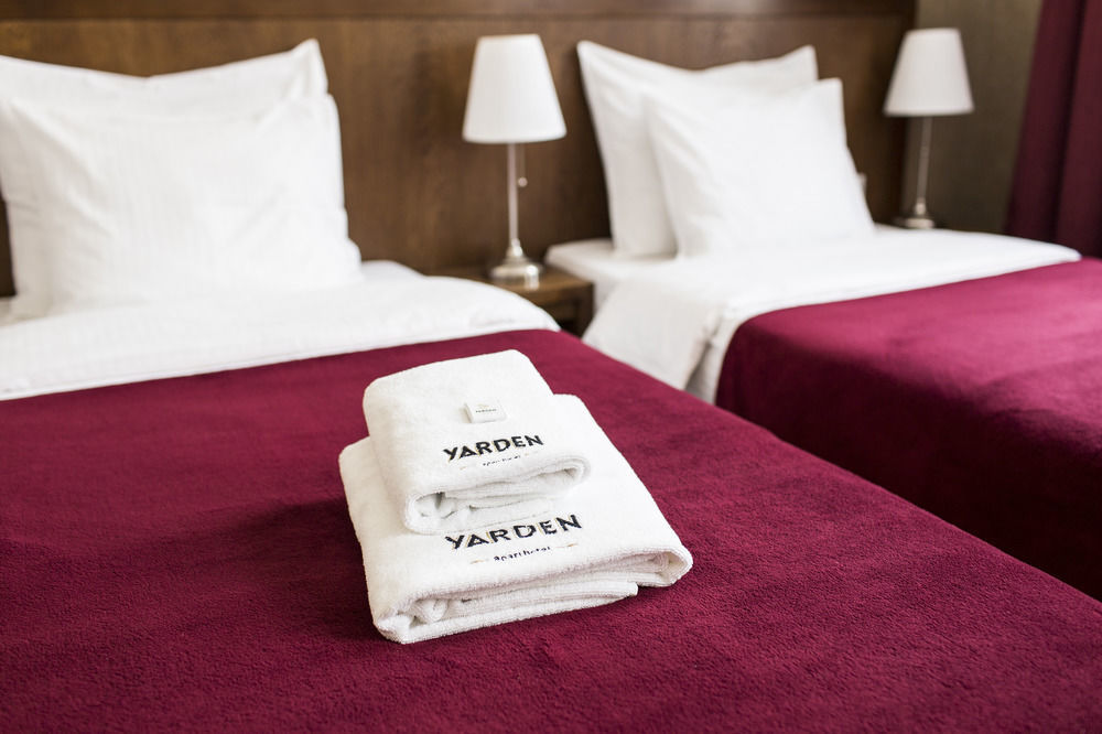 Hotel Yarden By Artery Hotels 克拉科夫 外观 照片