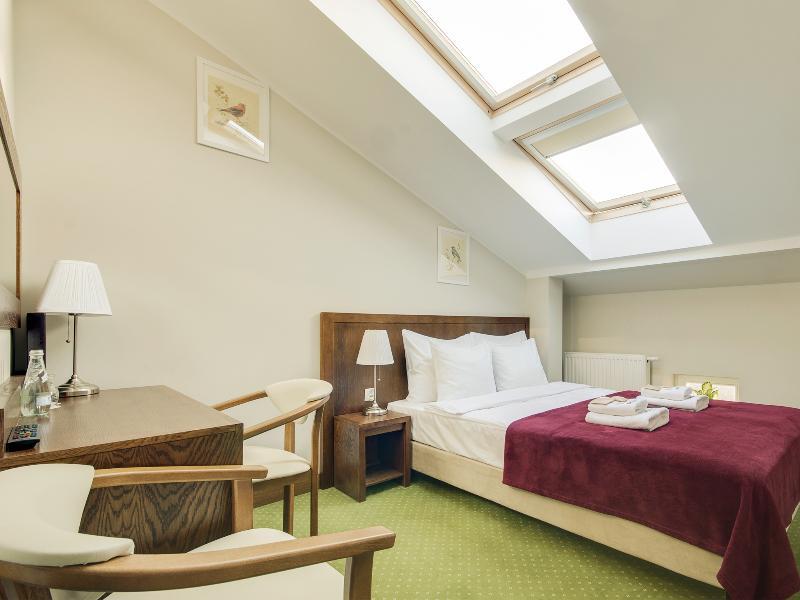 Hotel Yarden By Artery Hotels 克拉科夫 外观 照片